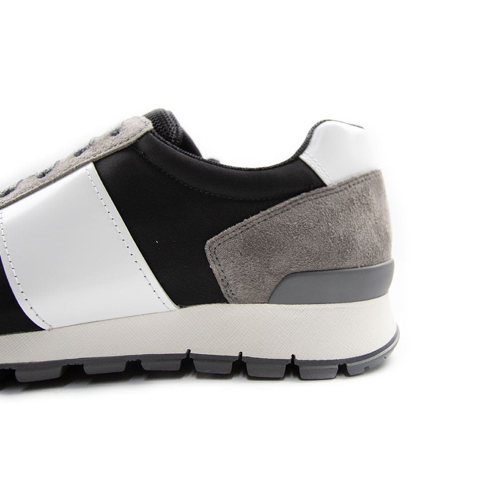 Prada Scamosciata Runner Trainers Black/Grey