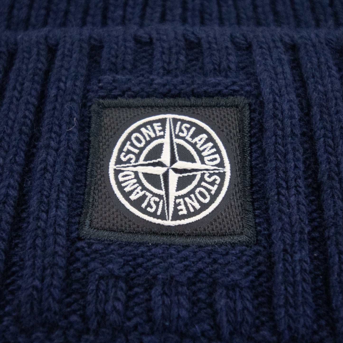 Stone Island Junior Compass Beanie Navy V0020