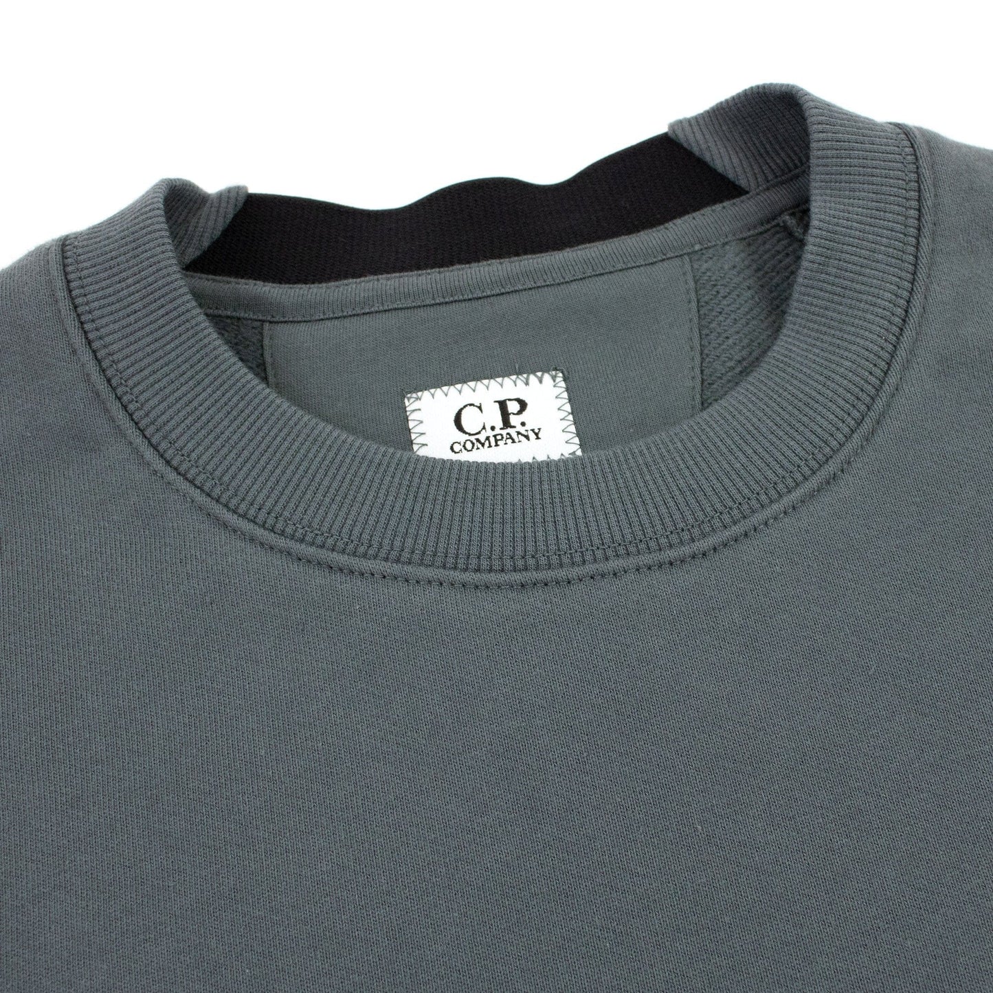 CP Company Diagonal Raised Fleece Lens Crew Sweatshirt Dark Shadow Grey 978
