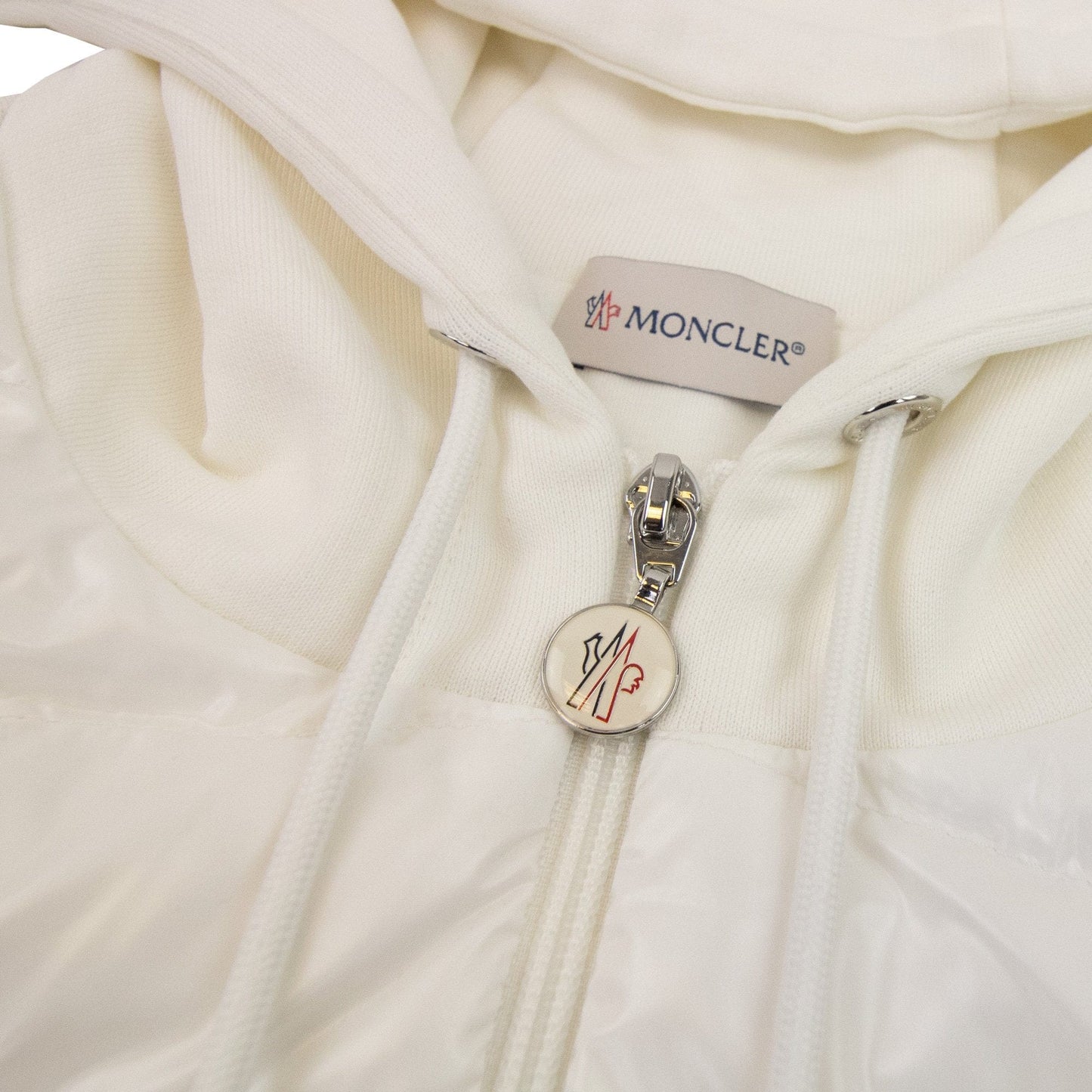 Moncler Maglia Con Hoodied Cardigan White 034