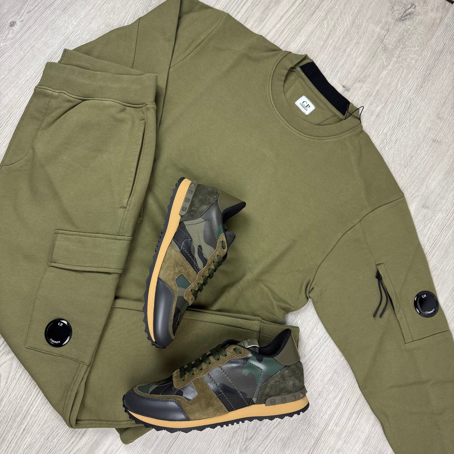 CP Company Raised Fleece Tracksuit - Capers