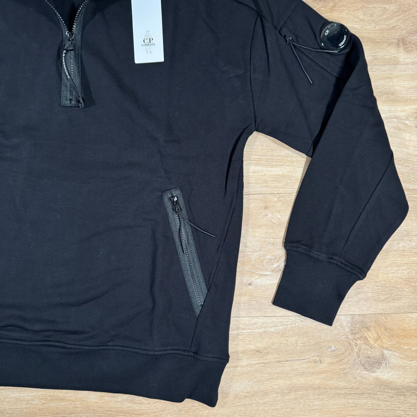 CP Company Diagonal Raised Half-Zipped Lens Sweatshirt in Black