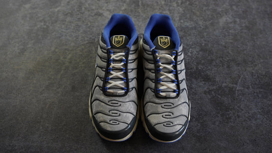 Nike TN Air Max Plus SE Social FC (42.5)