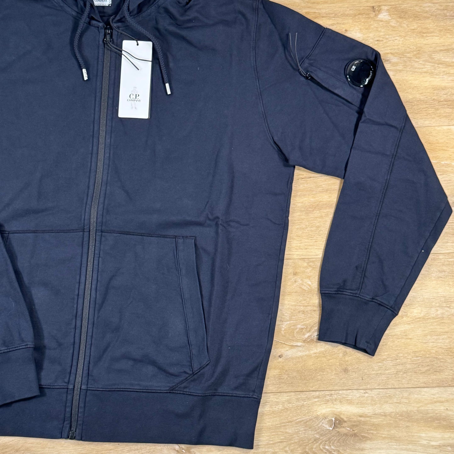 C.P. Company Light Fleece Zip Lens Hoodie in Navy