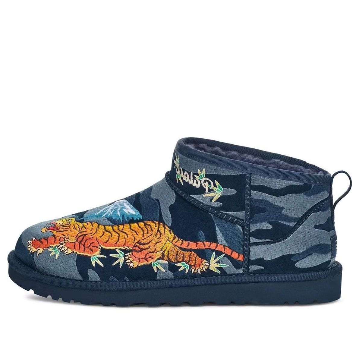 (WMNS) UGG x Palace Classic Ultra Mini Boot 'Navy Camo' 1172071-BCM