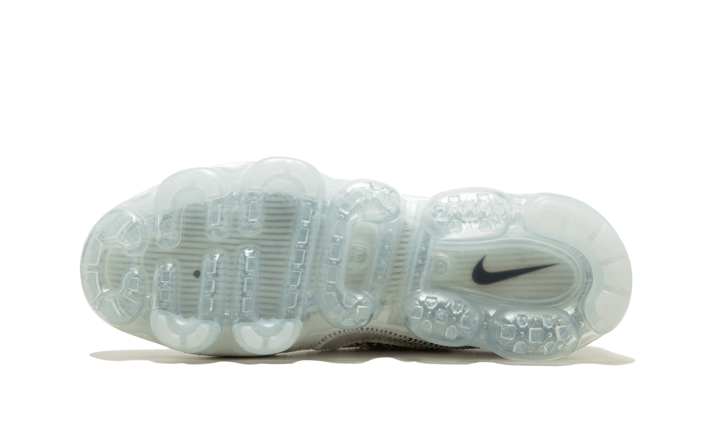 NIKE X OFF WHITE VAPORMAX WHITE