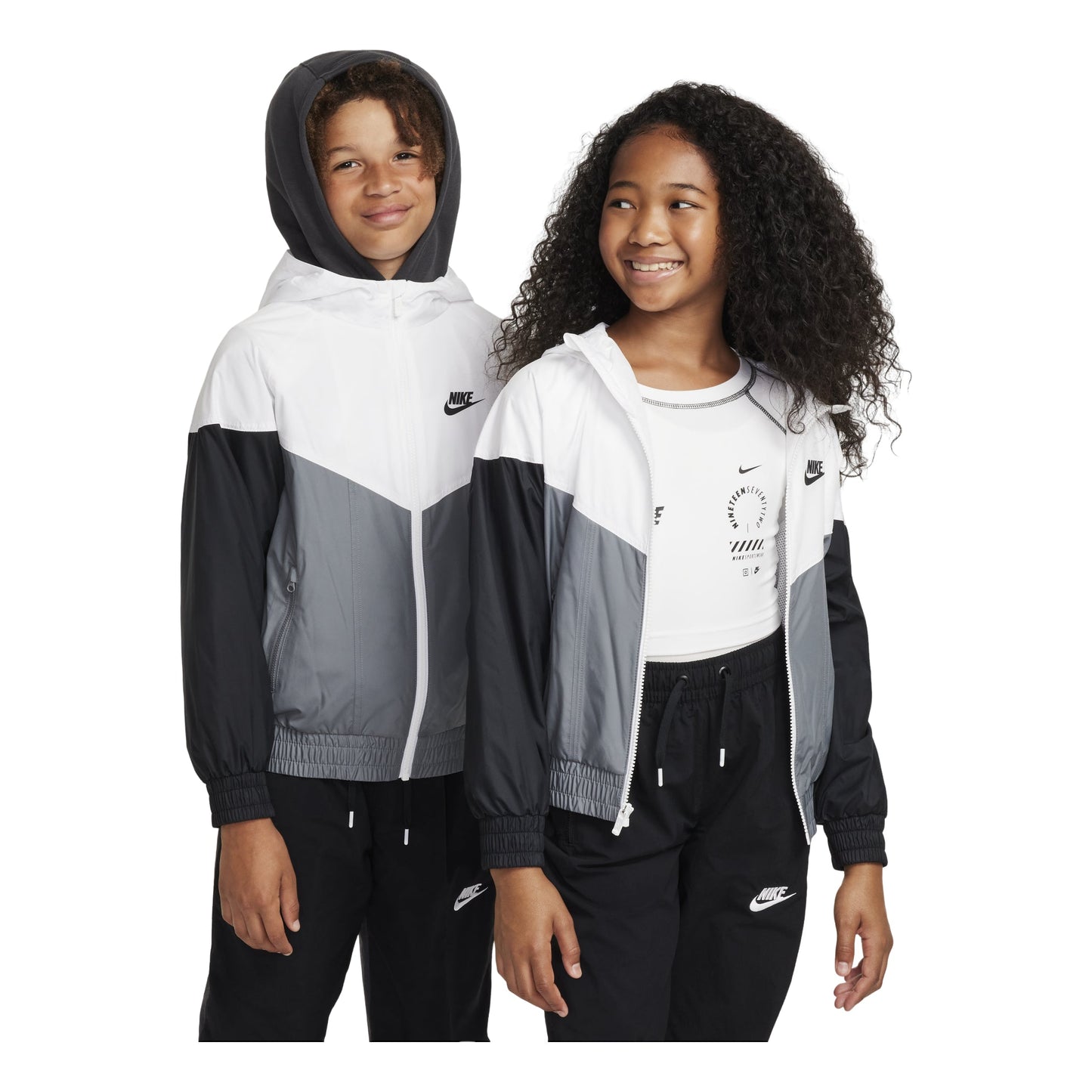 (GS) Nike Sportswear Windrunner Hooded Repel Jacket 'White Grey Black' FZ5516-100