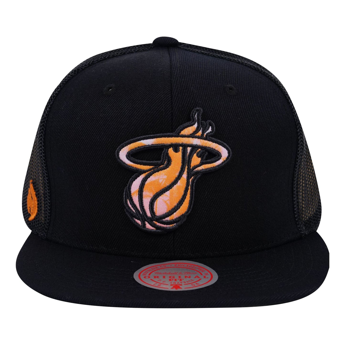 Mitchell & Ness x Nicky Jam Trucker Caps 'Miami Heat' 6HSSRI21054-MHEBLCK