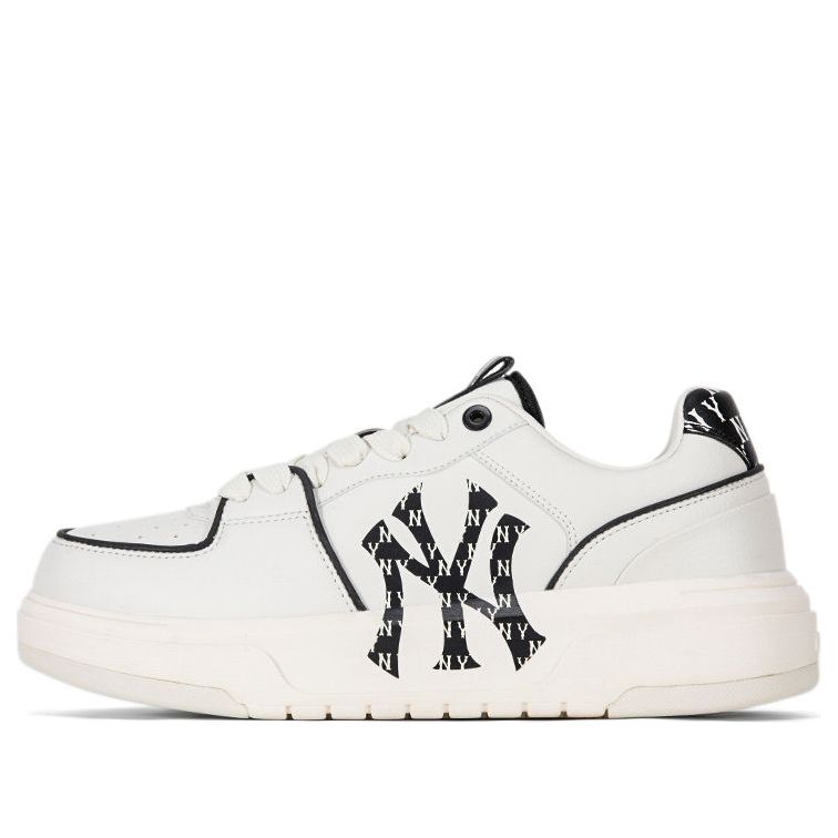 (WMNS) MLB Chunky Liner Yankees Monogram 'White Black' 3ASXCLR3N-50WHS