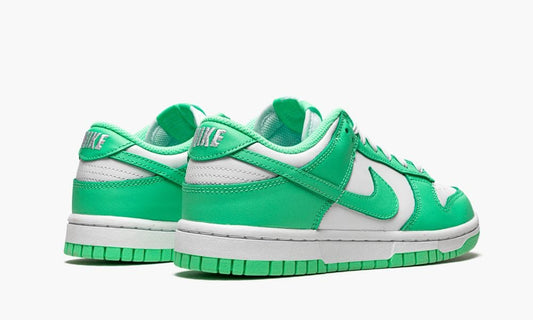 NIKE DUNK LOW GREEN GLOW (W)