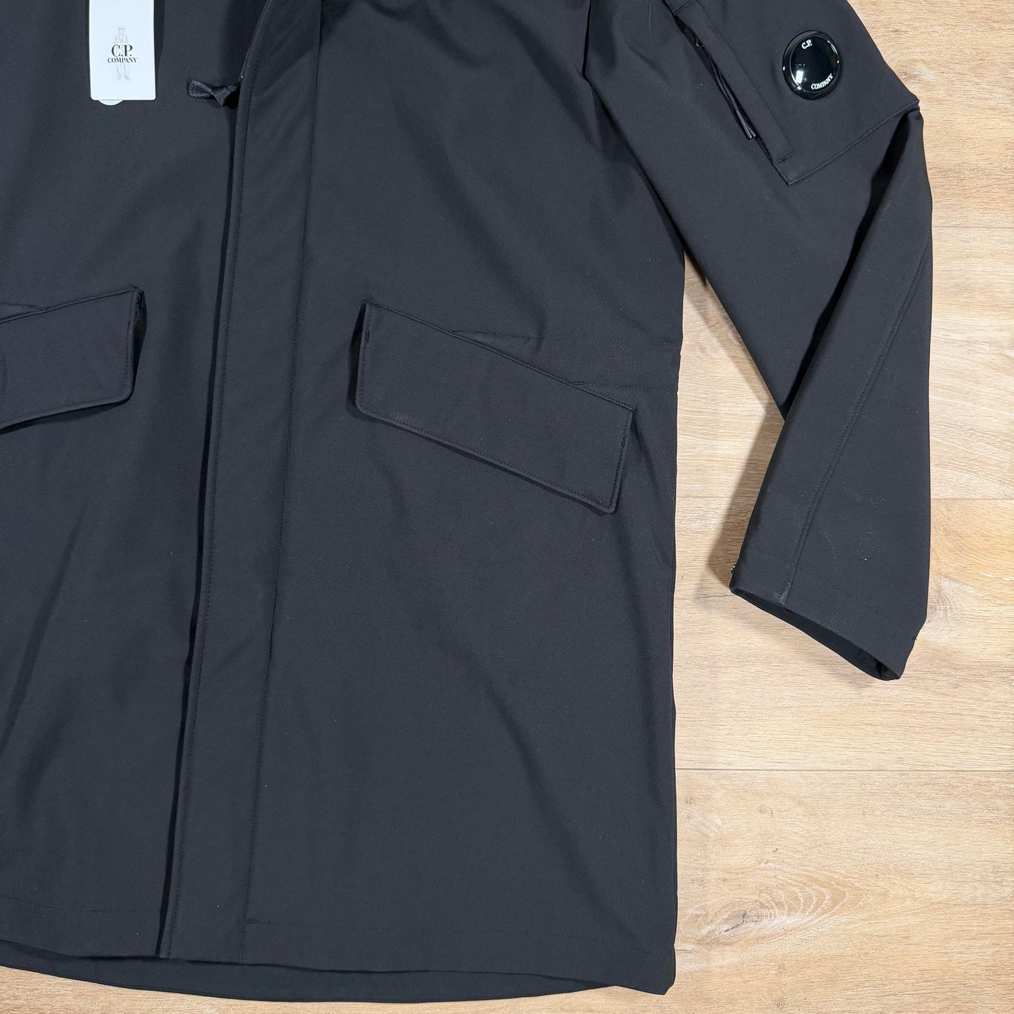 C.P. Company Shell-R Lens Hooded Parka in Black