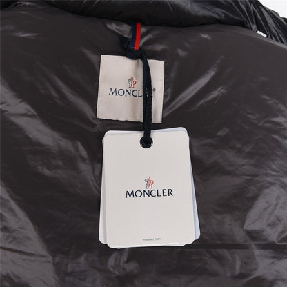Smanicato moncler
