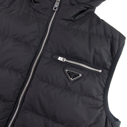 Prada Hooded Down Gilet Nero