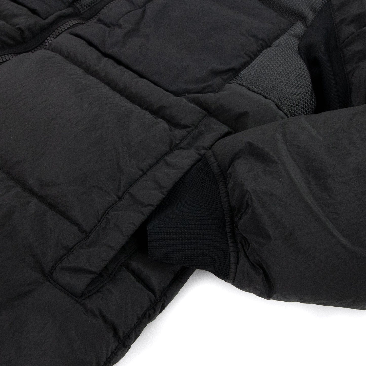 Stone Island 42840 Modified Panama 6/3 Ht Nylon Mix Down Tc Jac Black V0029