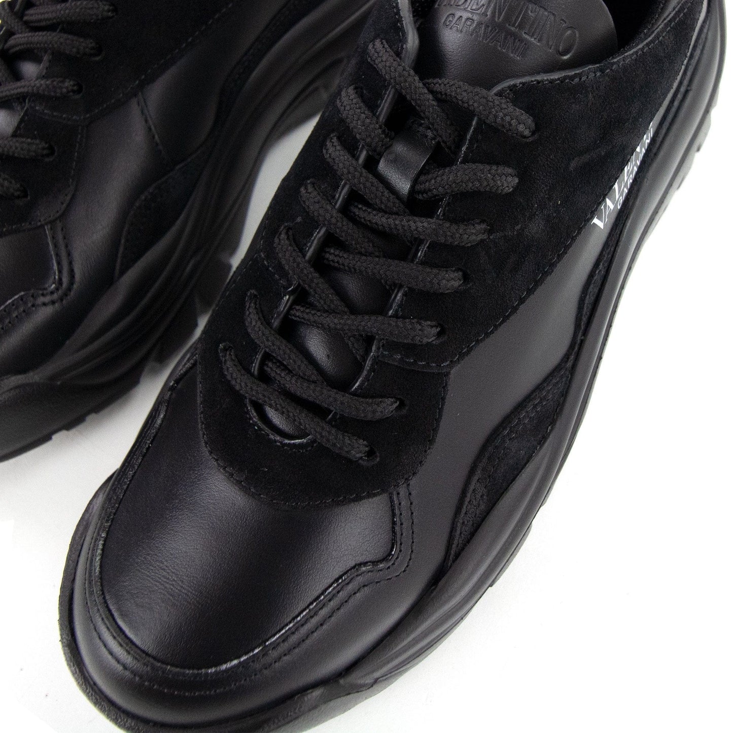 Valentino Gumboy Calfskin Sneakers Black N01