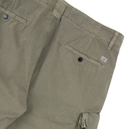 Cp Company Be285a Twill Stretch Utility Shorts Beige 322