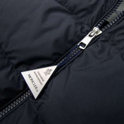 Moncler Cardamine Down Gilet Navy 776