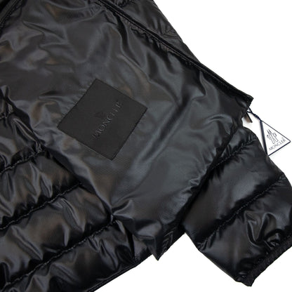 Moncler Larmor Short Down Jacket Black 999