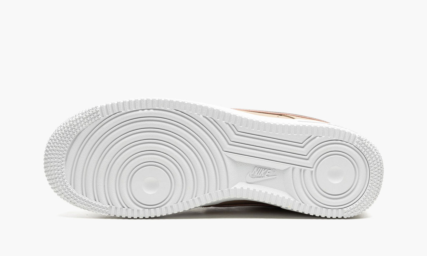 NIKE AIR FORCE 1 '07 HEMP METALLIC ROSE GOLD (W)