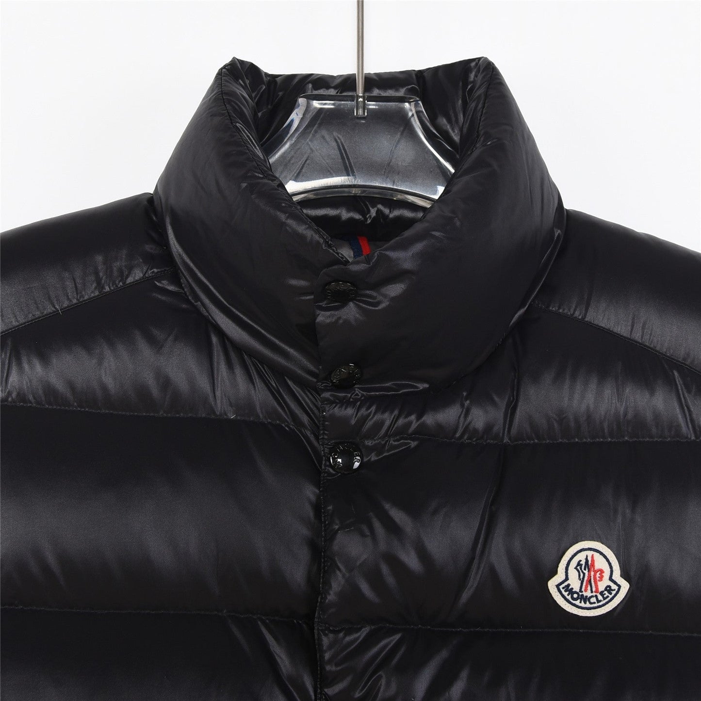 Smanicato moncler