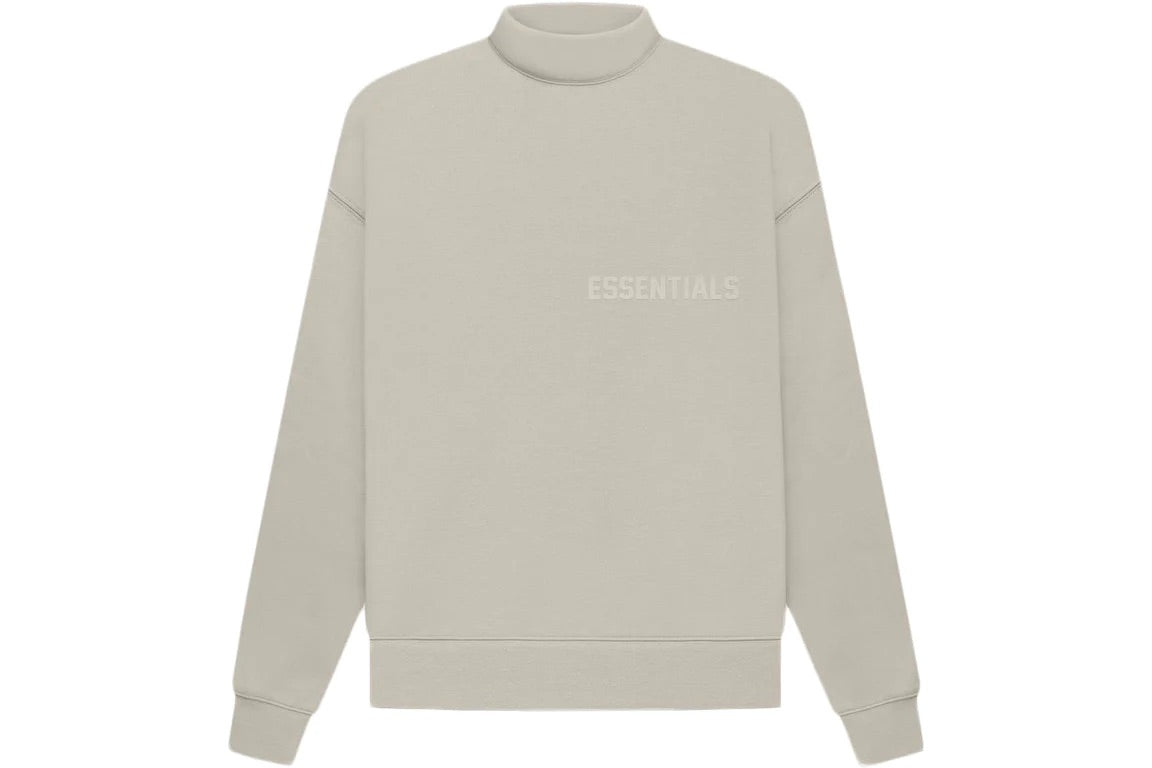 ESSENTIALS FOG MOCKNECK SMOKE