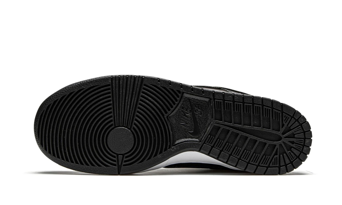 NIKE SB DUNK LOW CIVILIST