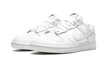 NIKE DUNK LOW TRIPLE WHITE 2021 (W)