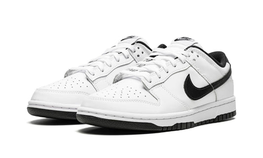 NIKE DUNK LOW WHITE BLACK 2022 (W)