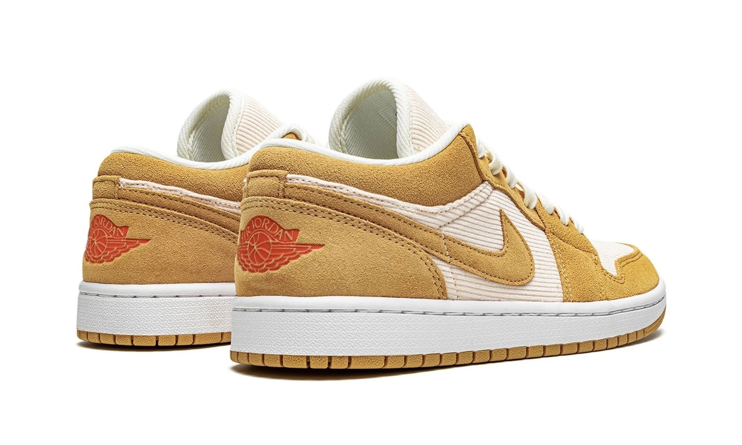 JORDAN 1 LOW SE TWINE ORANGE QUARTZ CORDUROY (W)