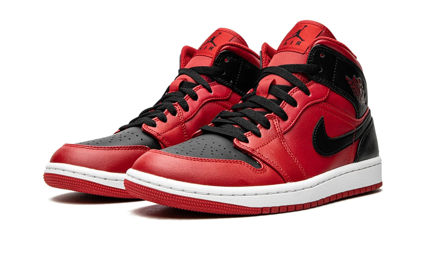 JORDAN 1 MID REVERSE BRED
