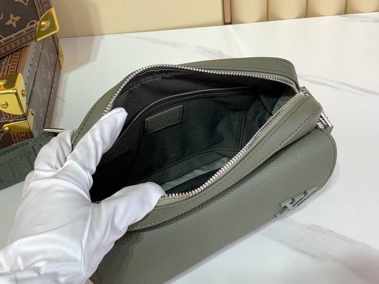 Borsello Louis Vuitton green