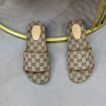 Slippers Gucci