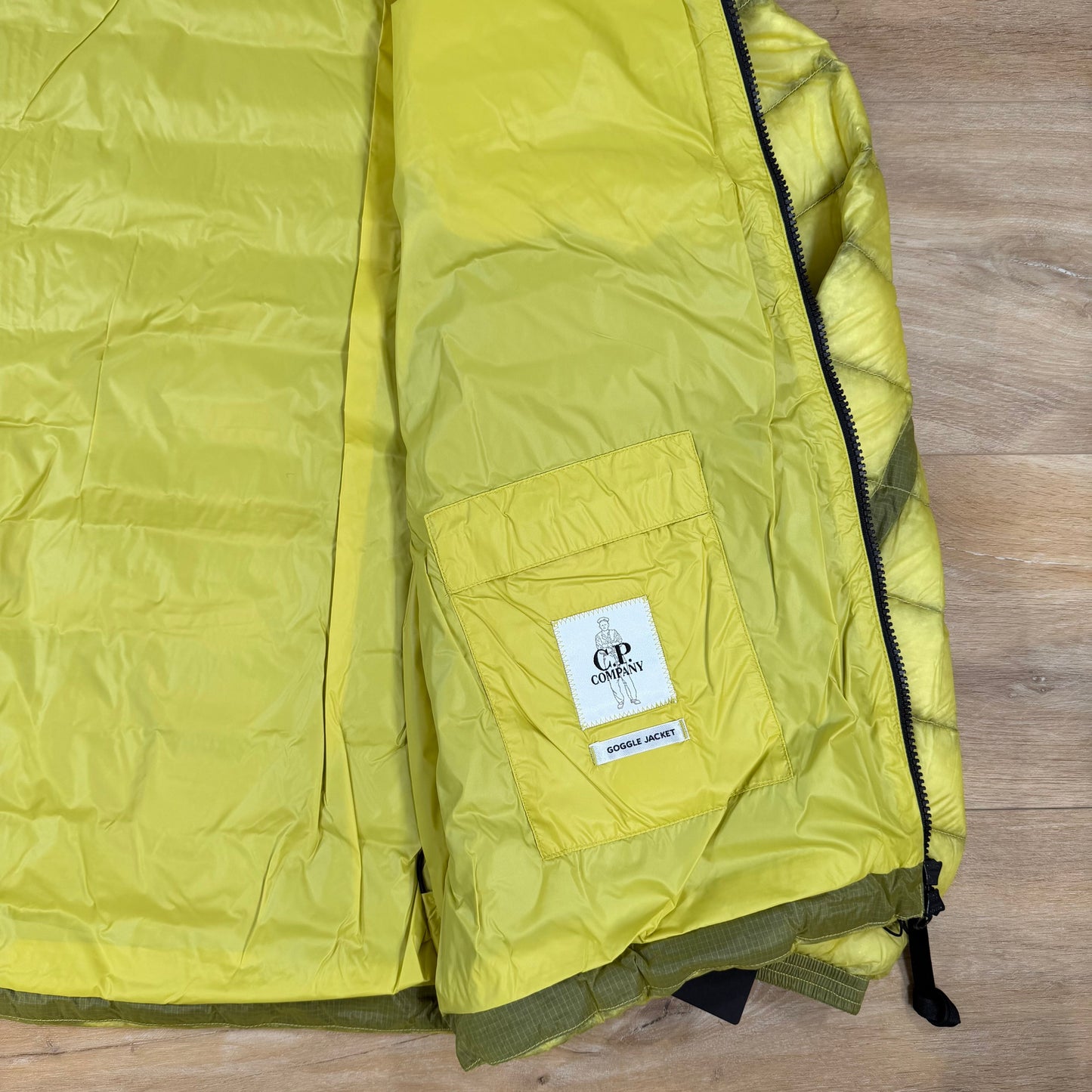 C.P. Company D.D. Shell Goggle Down Jacket in Green Sheen - Yellow