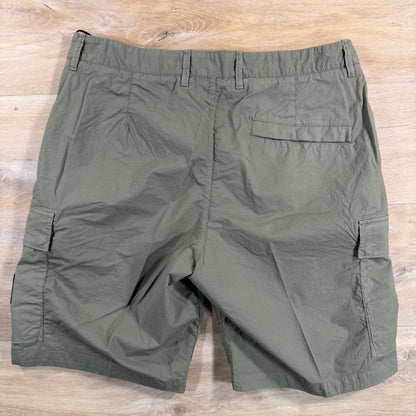 Stone Island Stretch Cotton Tela 'Paracadute' Cargo Bermuda Shorts in Military Green