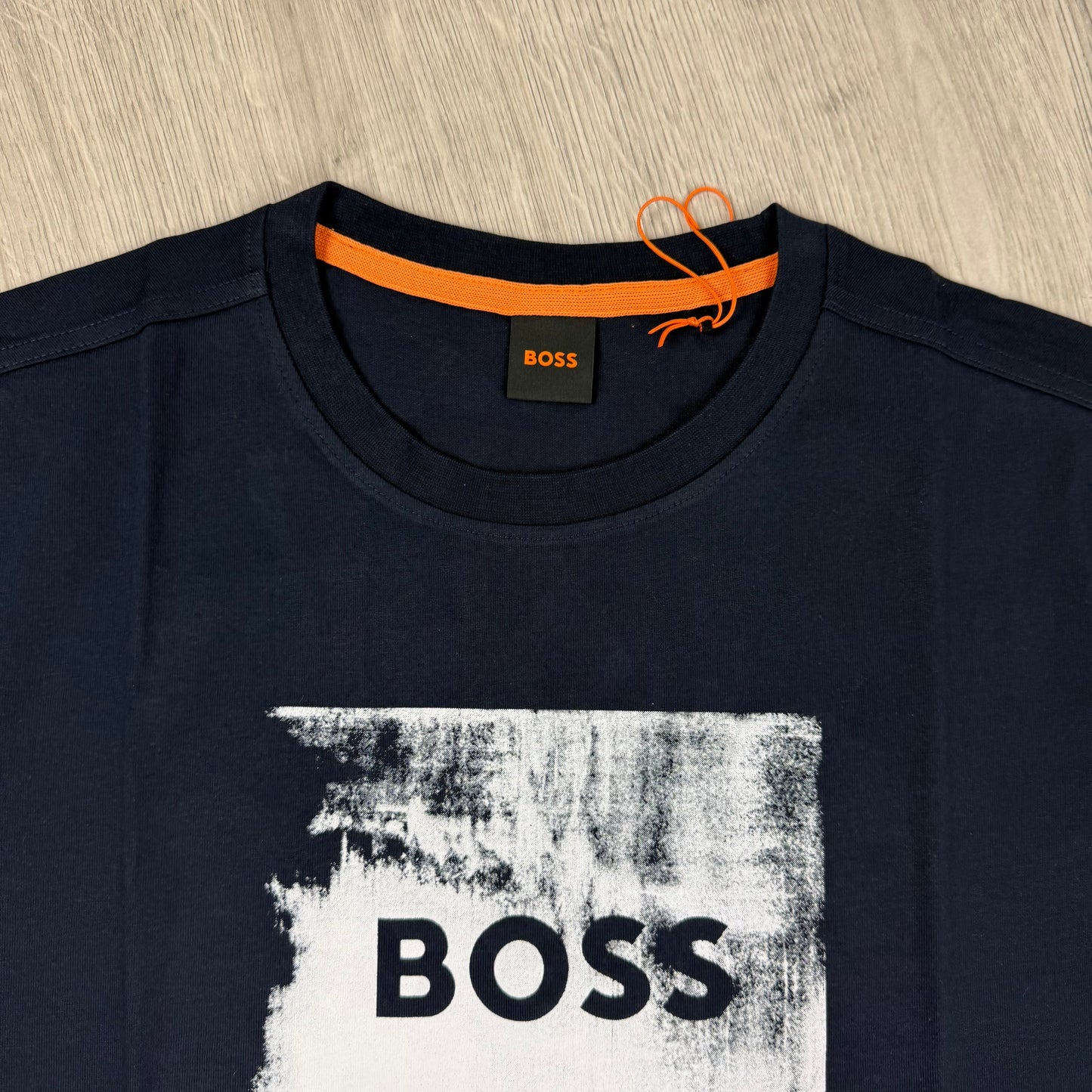 Hugo Boss Wheel T-Shirt - Navy