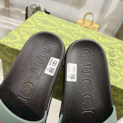 Slippers Gucci