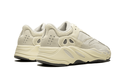 YEEZY 700 V1 ANALOG