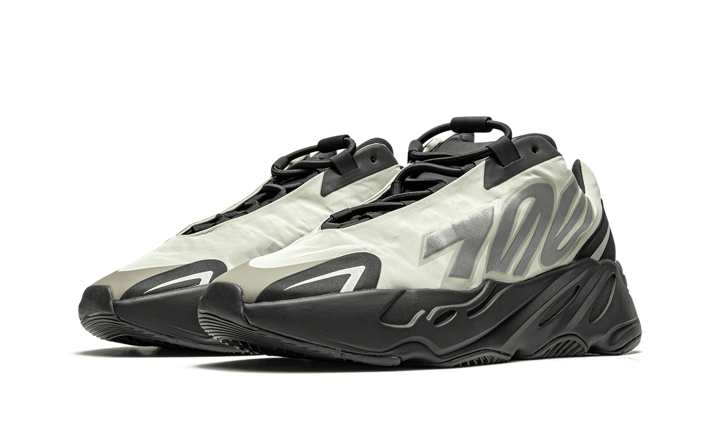 YEEZY 700 MNVN BONE