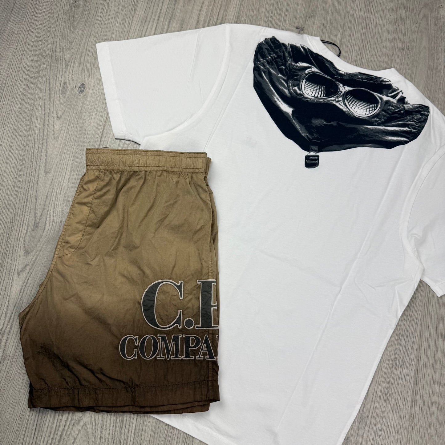 CP Company Holiday Set - White/Brown