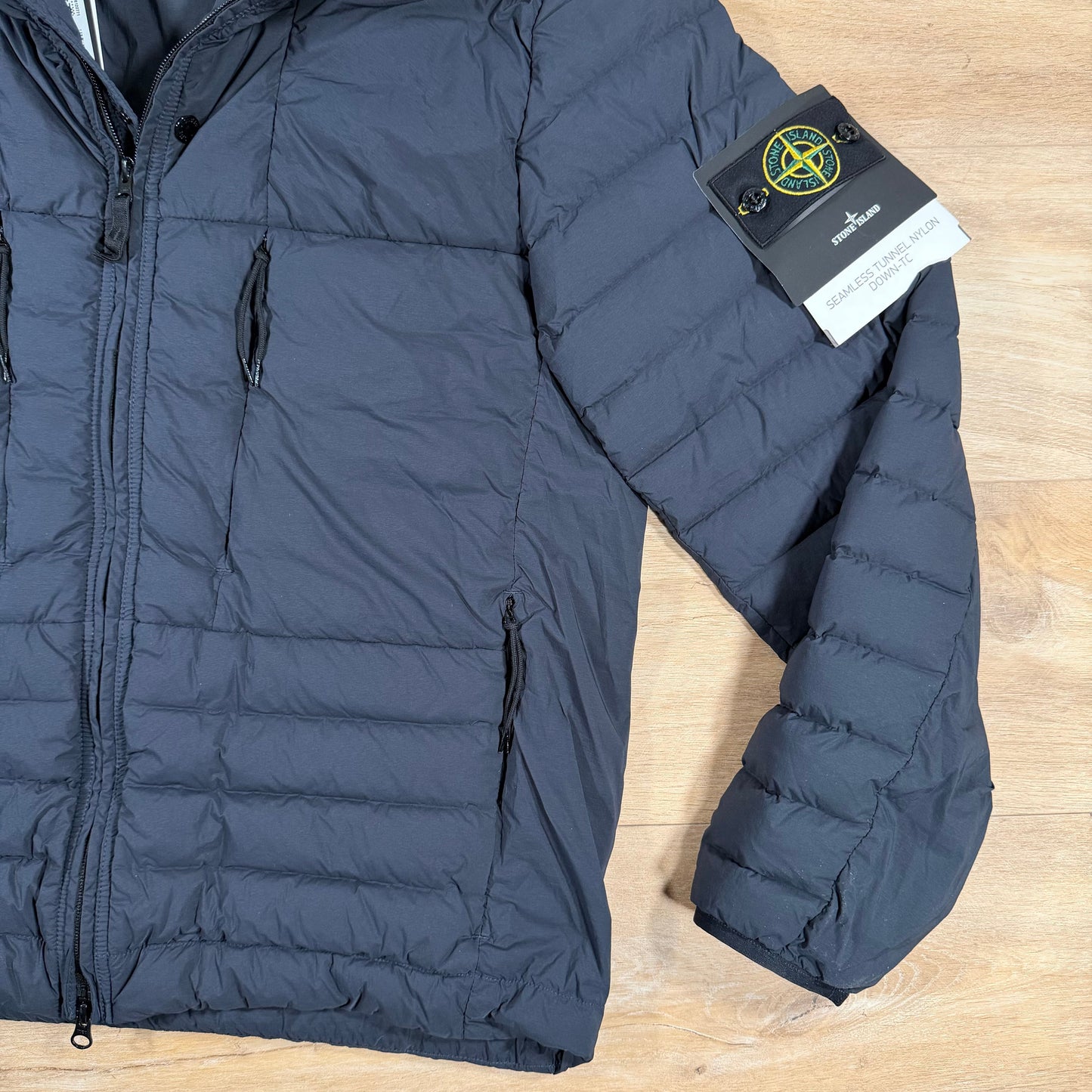Stone Island Seamless Tunnel Nylon Down-TC Hooded Jacket in Navy