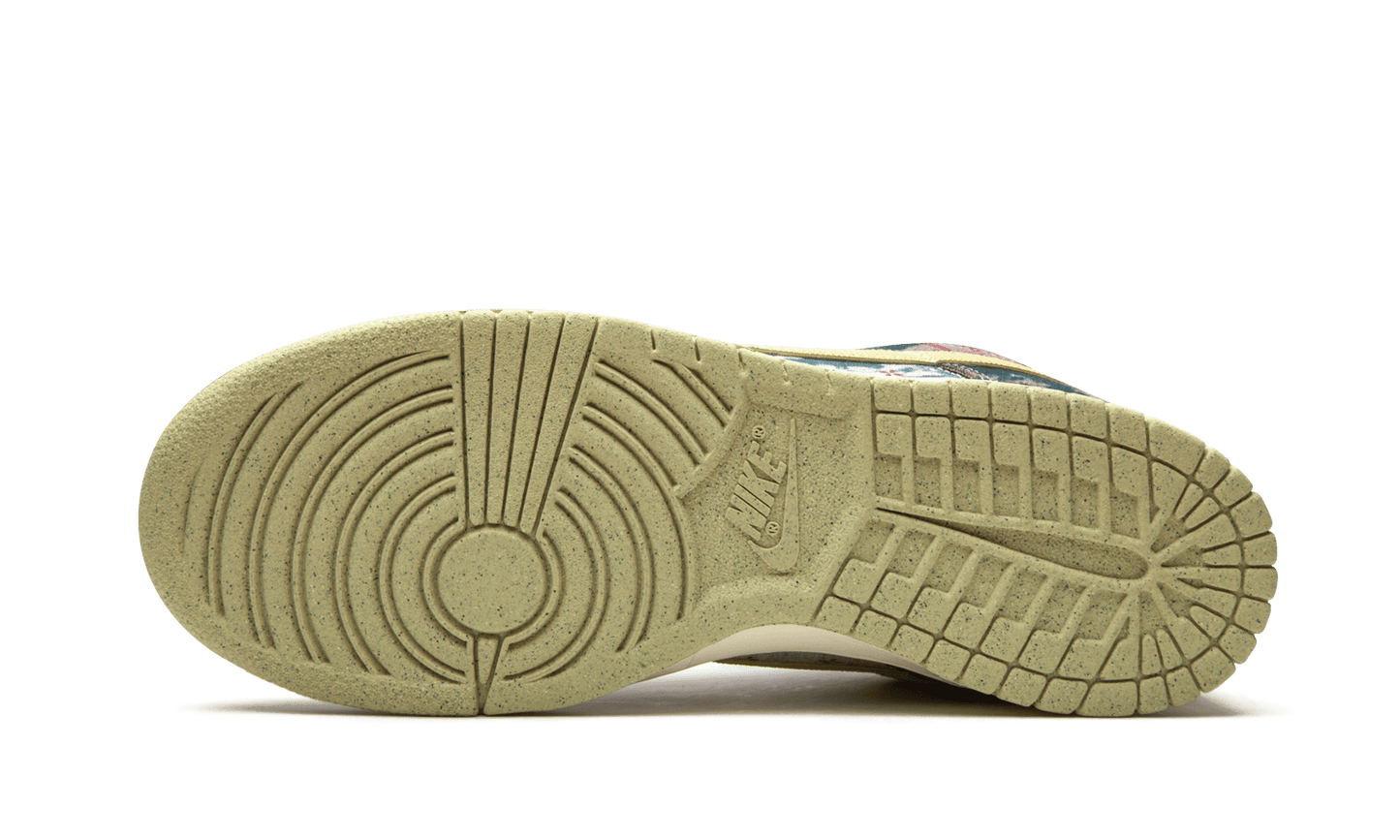 NIKE DUNK LOW SP COMMUNITY GARDEN