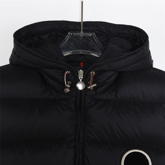 Smanicato moncler