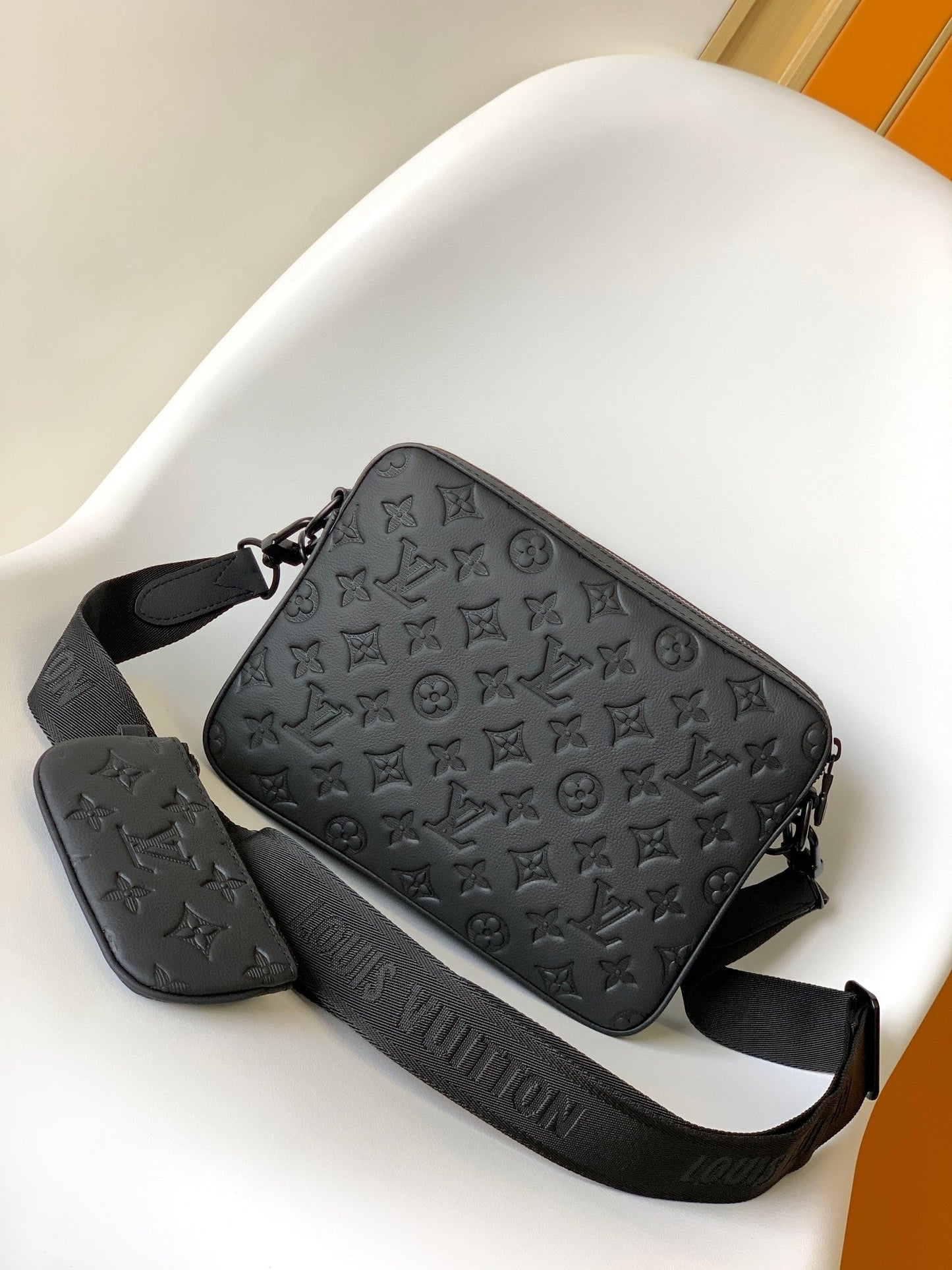 Borsello Louis vuitton black