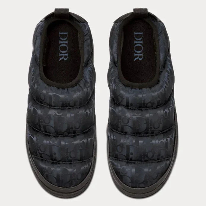 Dior Quilted Oblique Snow Slippers