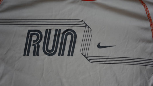 Vintage Nike Run Shirt (L)