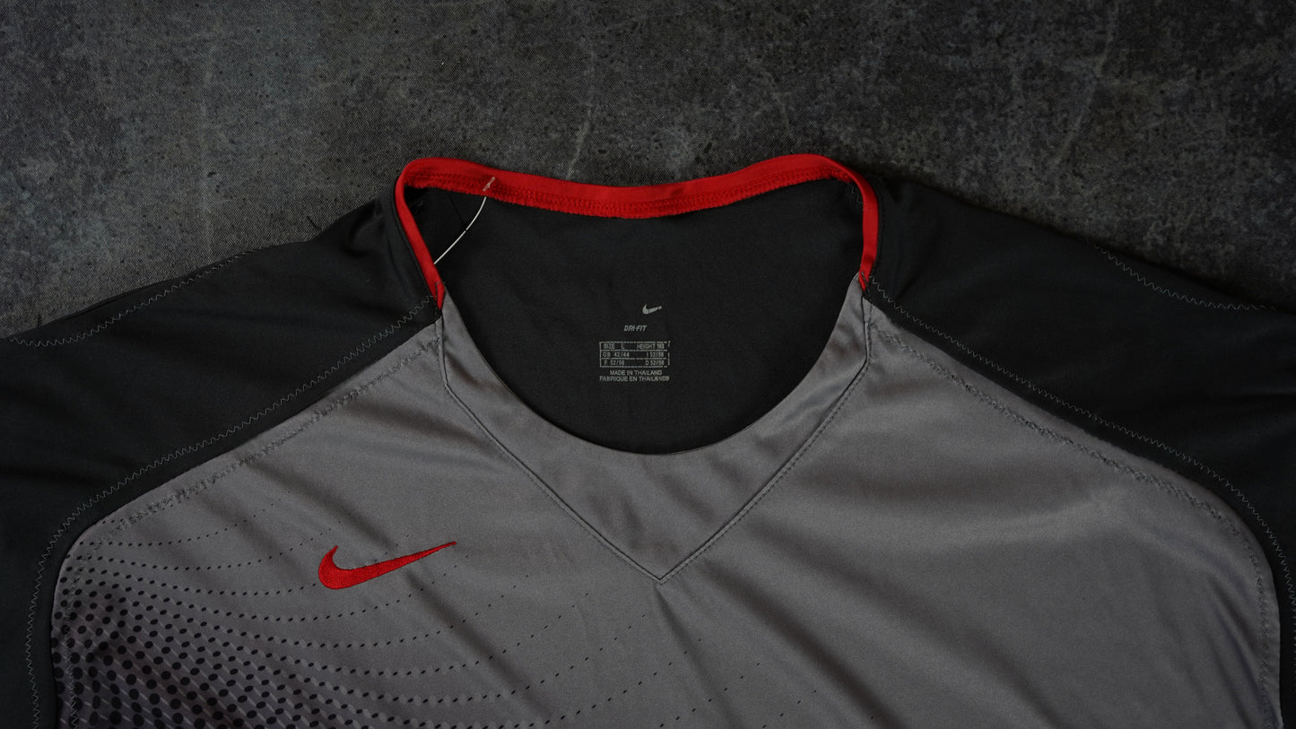 Nike Shirt (L)