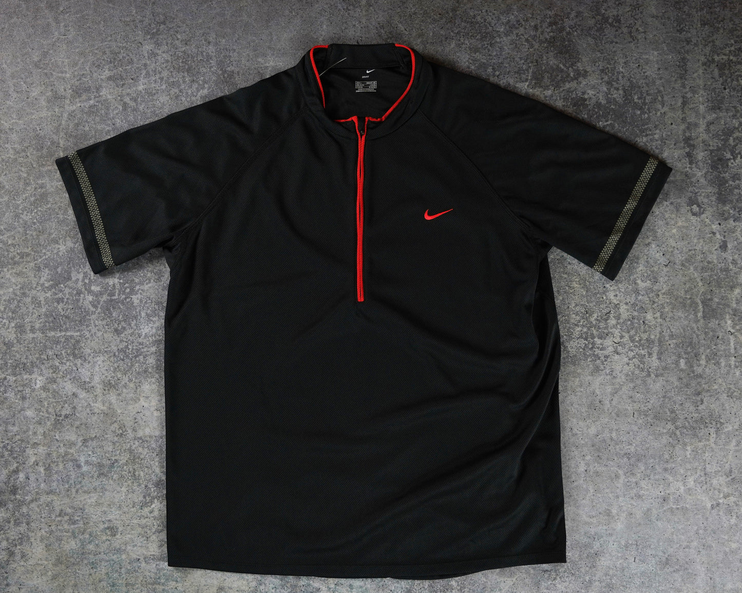 Nike Shirt (L)