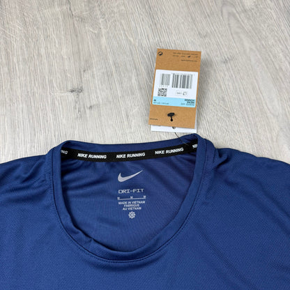 Nike 'Miler' T-Shirt - Navy