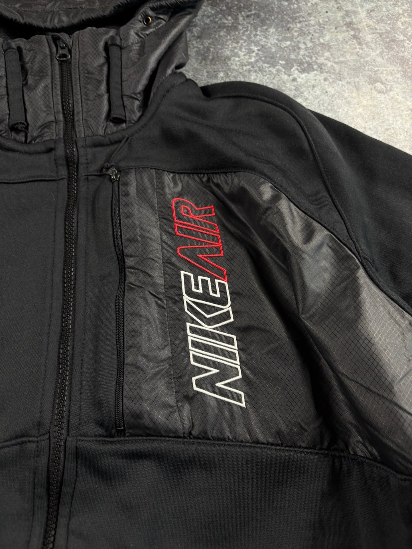 Nike Air Jacke (XL)