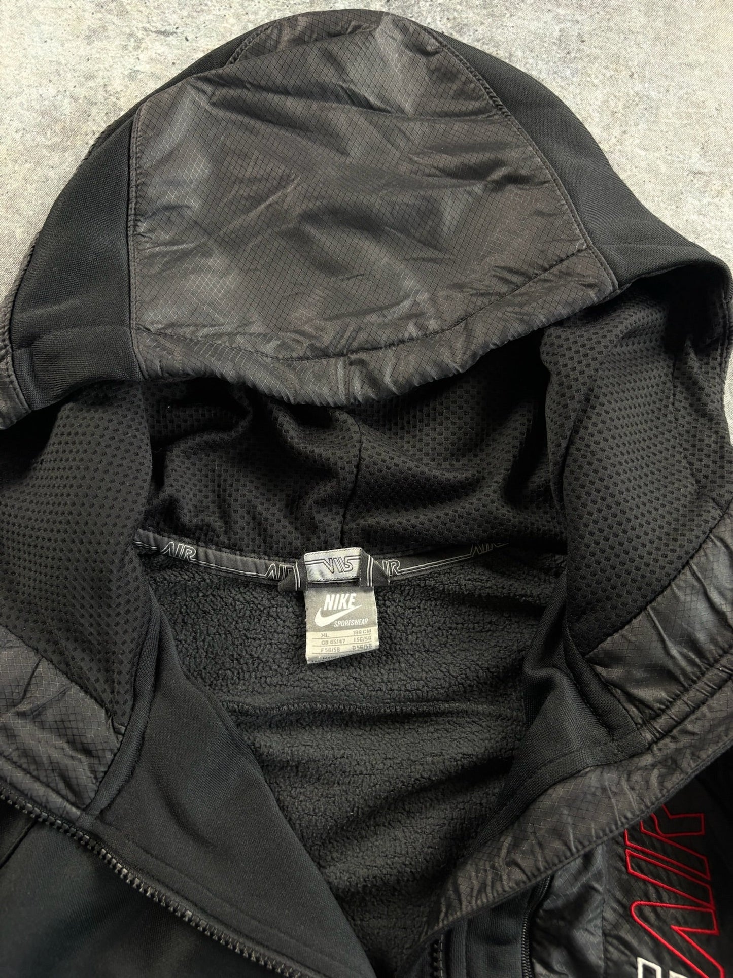 Nike Air Jacke (XL)